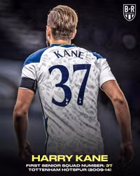 [ẢNH] Số áo thời khởi nghiệp của các siêu sao: Toàn hàng 