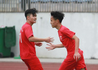 [ẢNH] Loạt trận 13h30 ngày 6-1-2021