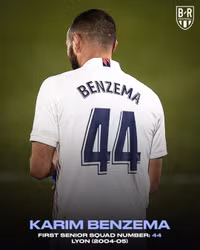 [ẢNH] Số áo thời khởi nghiệp của các siêu sao: Toàn hàng 