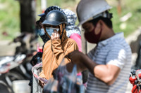 [Ảnh] Thăm chợ dân sinh đầu tiên ở Hà Nội áp dụng thẻ đi chợ theo ngày chẵn lẻ