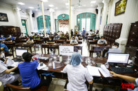 [Ảnh] Nhiều tầng lớp nhân dân Hà Nội được tiêm vaccine phòng Covid-19 trong 