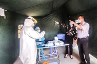 [ẢNH] Chuyến thị sát, kiểm tra chống dịch dày đặc của Trưởng Ban chỉ đạo phòng chống Covid-19 Hà Nội