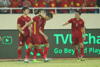 Thầy trò HLV Park ăn mừng đầy cảm xúc khi đánh bại Thái Lan giành HCV