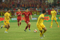 Thầy trò HLV Park ăn mừng đầy cảm xúc khi đánh bại Thái Lan giành HCV