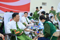 Giảng viên, học viên Học viện cảnh sát nhân dân hiến máu giúp dân và đồng đội