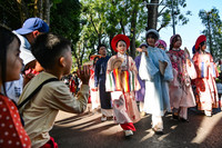 Ấn tượng hình ảnh thiếu nữ trong trang phục Việt 