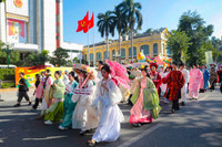 Ấn tượng hình ảnh thiếu nữ trong trang phục Việt 