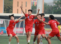 Đánh bại đội top 3 mùa trước, THPT Xa La thẳng tiến vào tứ kết