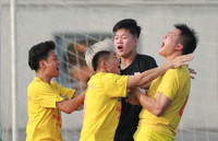 Chùm ảnh loạt trận 15h00 chiều 22-11