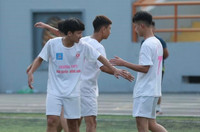 'Đọc' hồ sơ thành tích 16 đội bóng ở vòng 1/8