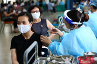 [ẢNH] Cận cảnh ngày đầu tiêm vaccine phòng Covid-19 diện rộng cho cư dân Times City