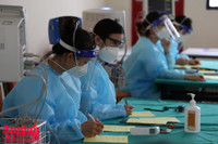 [ẢNH] Cận cảnh ngày đầu tiêm vaccine phòng Covid-19 diện rộng cho cư dân Times City