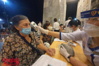 [Ảnh] Tiếp cận điểm tiêm vaccine Covid-19 