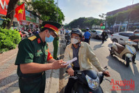 [ẢNH] Ngày đầu hoạt động chốt kiểm soát ra vào vùng đỏ: Không đủ giấy tờ phải quay đầu
