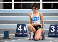 'Nữ thần điền kinh' xinh như mộng trên đường chạy