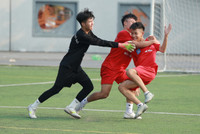 Chùm ảnh loạt trận 14h30 ngày 1-11