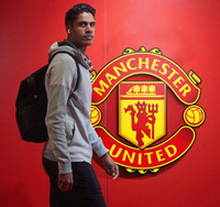 [ẢNH] Đội hình M.U đủ sức chinh phục châu Âu với Sancho và Varane