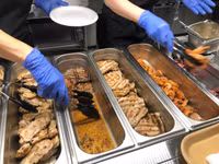 [ẢNH] Cận cảnh một bữa ăn của VĐV Việt Nam ở Olympic Tokyo