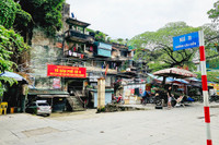 Cảnh xuống cấp nghiêm trọng nhiều năm ở khu tập thể gần đường sắt trên cao Nhổn - Ga Hà Nội