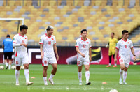 Hai Long, Hoàng Đức trở lại 'chảo lửa' vừa nhấn chìm MU 