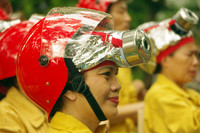 Ấn tượng với hình ảnh thi tài của 19 đội PCCC cơ sở ở làng hoa nức tiếng Thủ đô