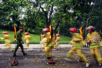 Ấn tượng với hình ảnh thi tài của 19 đội PCCC cơ sở ở làng hoa nức tiếng Thủ đô