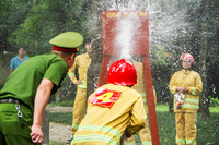 Ấn tượng với hình ảnh thi tài của 19 đội PCCC cơ sở ở làng hoa nức tiếng Thủ đô