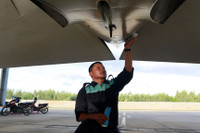 Cận cảnh máy bay huấn luyện đa năng Yak-130 vừa diễn tập bắn đạn thật thành công