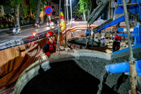 Ga ngầm Trần Hưng Đạo đang hoàn trả mặt đường, robot khổng lồ sẵn sàng đào hầm dài 4km