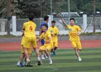 [ẢNH] Loạt trận 8h sáng 20-12