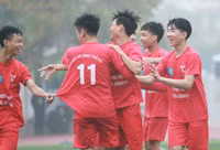 [ẢNH] Loạt trận 10h sáng 27-12