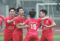 [ẢNH] Loạt trận 8h sáng 27-12