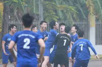 [ẢNH] Loạt trận 10h sáng 27-12