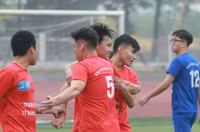 [ẢNH] Loạt trận 9h sáng 27-12