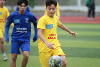 [ẢNH] Loạt trận 8h sáng 20-12