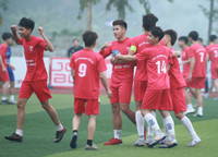 [ẢNH] Loạt trận 8h sáng 27-12