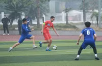 [ẢNH] Loạt trận 9h sáng 27-12