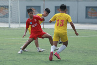 Chùm ảnh loạt trận 10h30 sáng 12-11