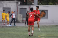 Chùm ảnh loạt trận 13h30 chiều 15-11