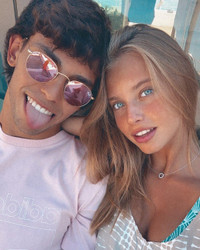 Bạn gái 'thiên thần' của Joao Felix nghiện khoe thân hình nóng bỏng