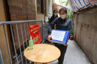 Theo chân tổ công tác 