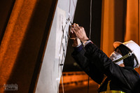 Các kỹ sư thâu đêm 