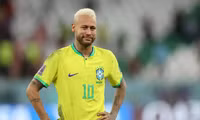 Neymar khóc như mưa sau thất bại cay đắng