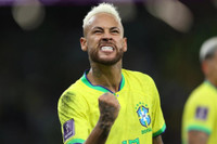 Neymar khóc như mưa sau thất bại cay đắng