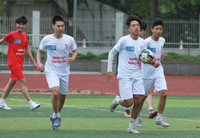 [ẢNH] Loạt trận 13h30 chiều 16-12