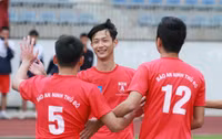 [ẢNH] Loạt trận 13h30 chiều 16-12