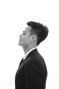 Ảnh cưới lãng mạn của Hồ Tấn Tài và hôn thê hơn 2 tuổi