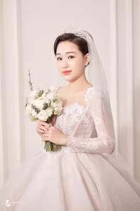 Ảnh cưới lãng mạn của Hồ Tấn Tài và hôn thê hơn 2 tuổi