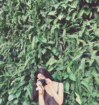 Đường cong nóng bỏng của bạn gái mới Quang Hải