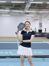 Hoa khôi bóng chuyền Thu Hoài và dàn sao thể thao mê Pickleball